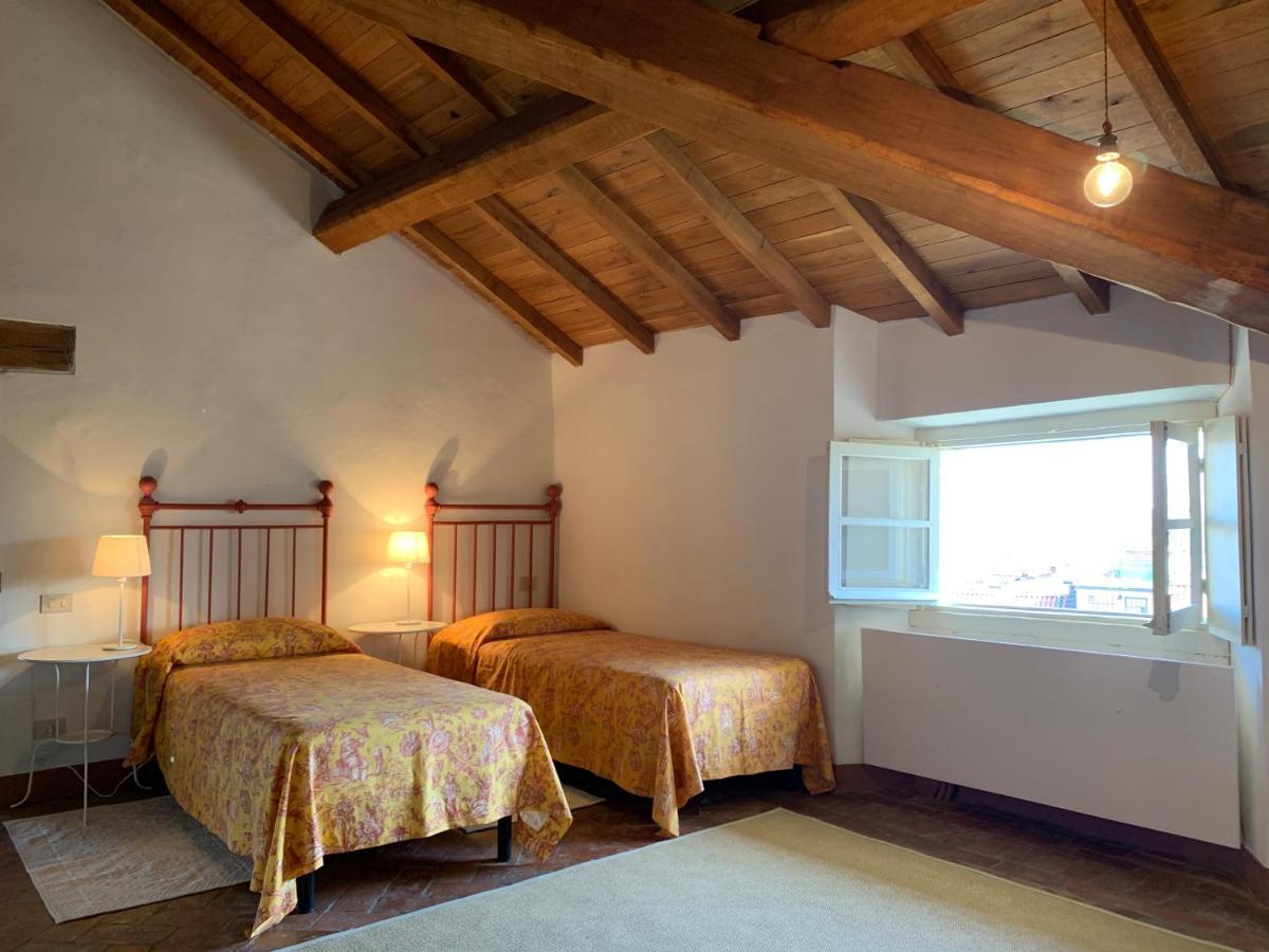 Castello Di Rocca Grimalda Guest House Екстериор снимка