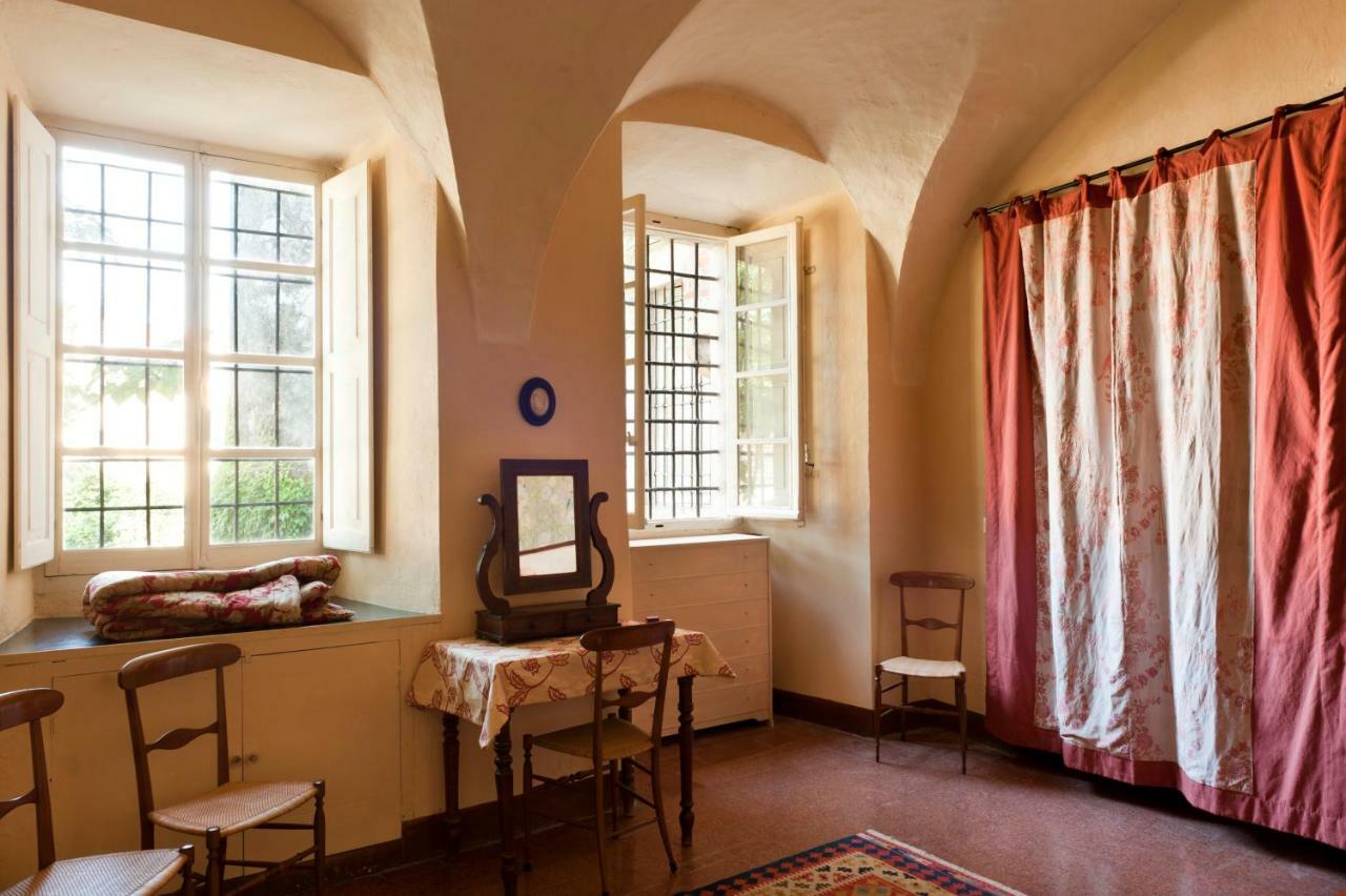 Castello Di Rocca Grimalda Guest House Екстериор снимка